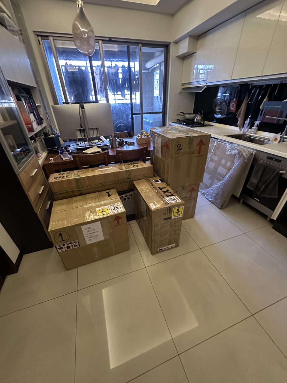 美國德州休士頓寄東西到台灣最便宜方式是透過Ship2TW公司，小東西寄空運，大東西寄海運，Ship2TW國際運輸公司提供組合式寄東西到台灣方式，結合空運時間快速及海運便宜價格，讓客戶享受最便宜方式從美國德州寄東西到台灣