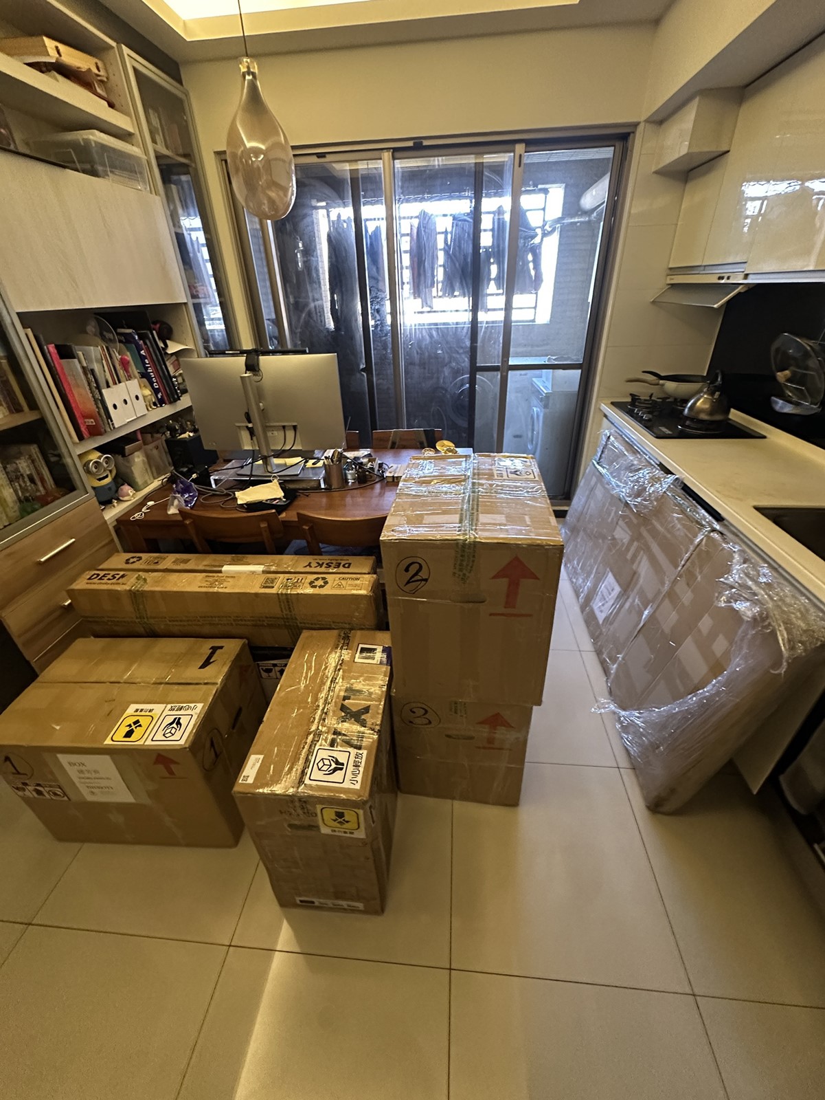 美國德州休士頓海運到台灣-5 美國德州休士頓寄東西到台灣最便宜方式是透過Ship2TW公司,小東西寄空運,大東西寄海運,Ship2TW國際運輸公司提供組合式寄東西到台灣方式,結合空運時間快速及海運便宜價格,讓客戶享受最便宜方式從美國德州寄東西到台灣