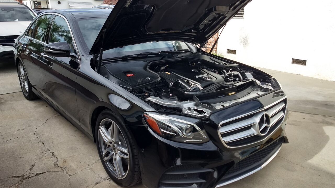 美國德州休士頓運車到台灣費用多少錢？海運時間要多久？費用包含台灣進口關稅約車輛價格的60%，汽車檢驗費用台幣8-10萬元，運車回台海運時間約一個月